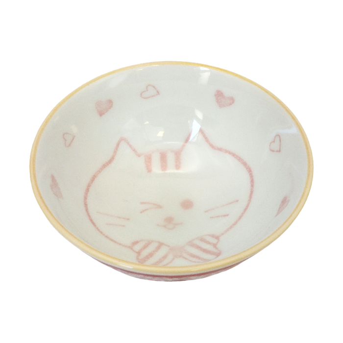 Porcelain bowl with kitten motif